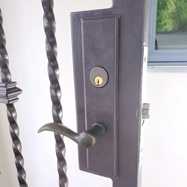 Trustworthy Locksmith Team Emblem