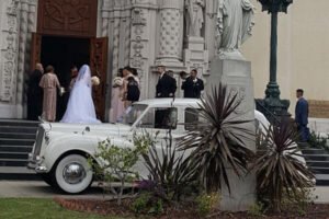 Classic Car Limousine rentals